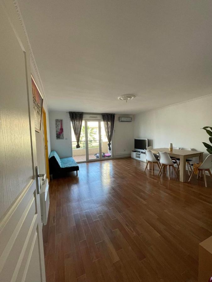 Chhun Apartamento Draguignan Exterior foto